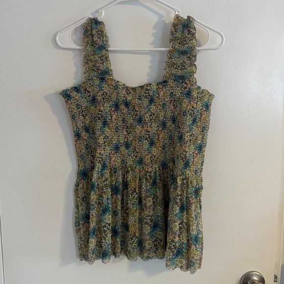 Jane and Delancey Tops - Jane and Delancey Floral Smocked Top - NWOT